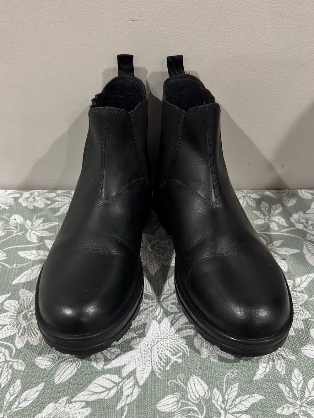 Aldo Black Leather Chelsea Boots (Size-11)